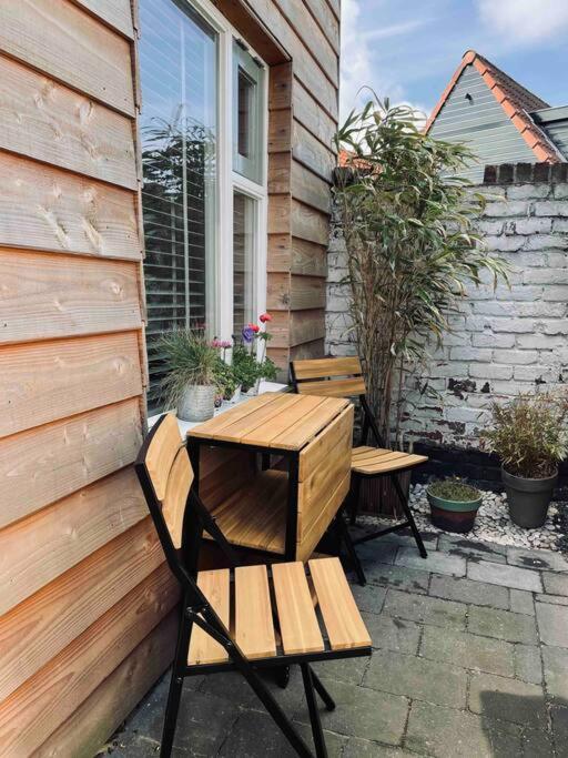 נורדוויק The Birdhouse, Tiny Home Close To The Beach מראה חיצוני תמונה